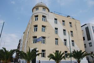 Νέα αφαίρεση εσόδων από τους Δήμους – Πώς επηρεάζει τους ΟΤΑ η απαλλαγή από τέλη των ΑΕΙ και ΤΕΙ – Στα “κάγκελα” οι αιρετοί