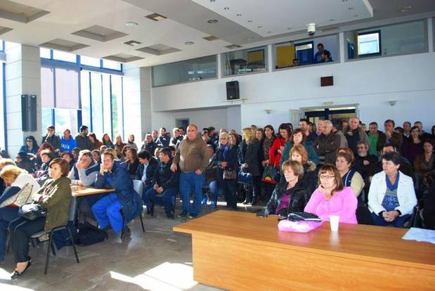 Σωματείο Εργαζομένων Δήμου Φυλής – “Δυο κόσμοι διαφορετικοί”