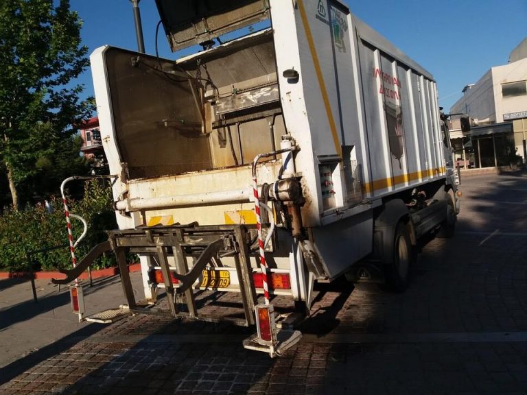 Εκστρατεία καθαρισμού  όλων των κάδων από την Υπηρεσία Καθαριότητας σε Άνω Λιόσια – Ζεφύρι – Χασιά