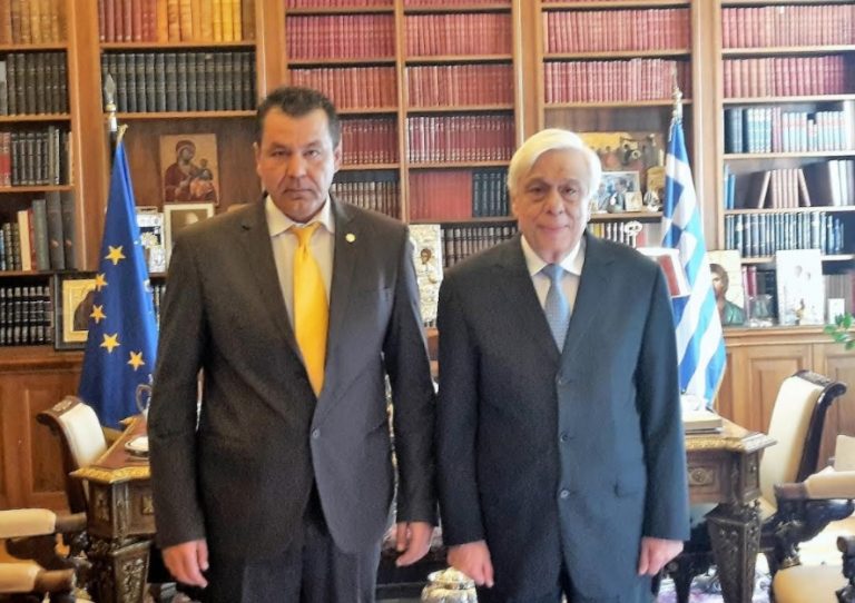 Τον Δήμαρχο Φυλής δέχθηκε στο Προεδρικό Μέγαρο ο Πρόεδρος της Δημοκρατίας