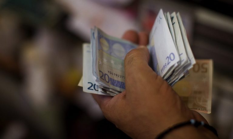 Κοινωνικό μέρισμα: Υπολογίστε το ποσό που θα πάρετε (πίνακες)