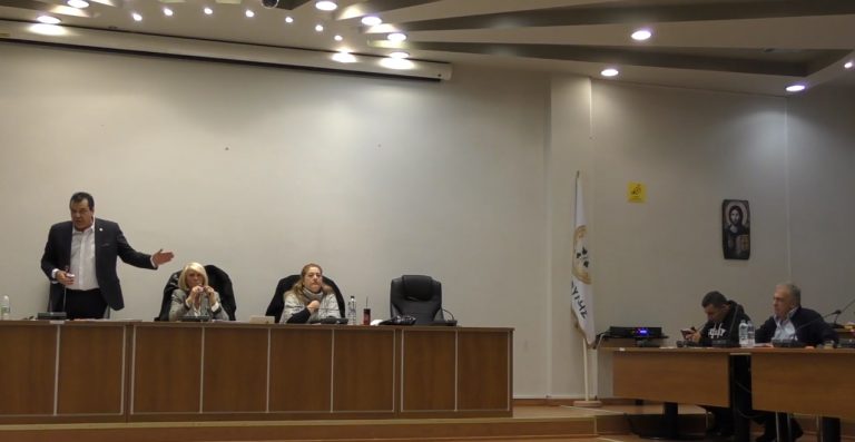 Κόντρες για «Ξένιο» και Προϋπολογισμό μεταξύ Παππού-Μπουραΐμη