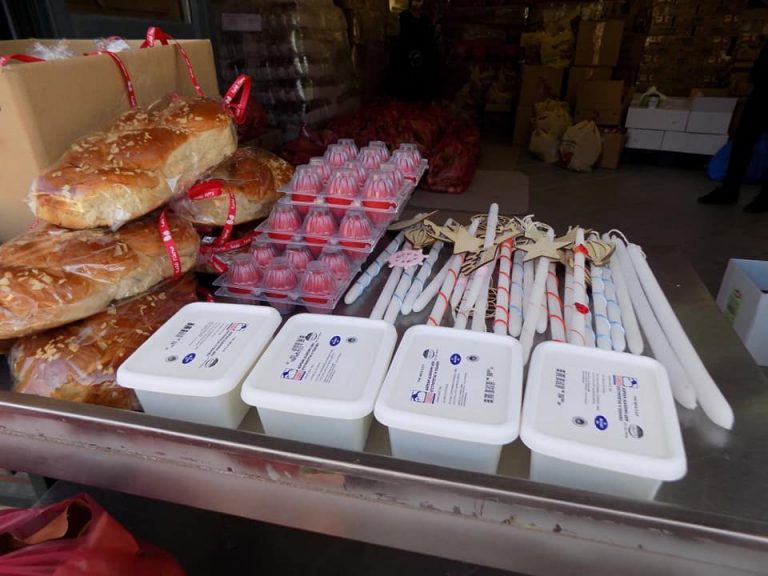 Πασχαλινό τραπέζι για 915 οικογένειες «στρώνει» το Κοινωνικό Παντοπωλείο του Δήμου Φυλής