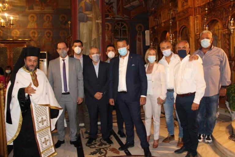 Με λαμπρές τιμές η μεγάλη γιορτή τοπικής παράδοσης του Τίμιου Σταυρού στα Άνω Λιόσια