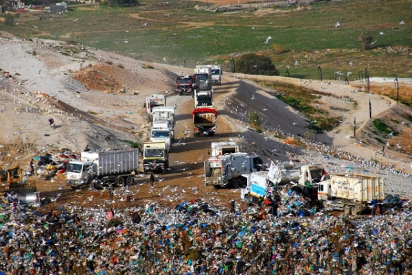 Διαγωνισμός για την επεξεργασία των επικίνδυνων αποβλήτων στη Φυλή, αξίας 81 εκατ.