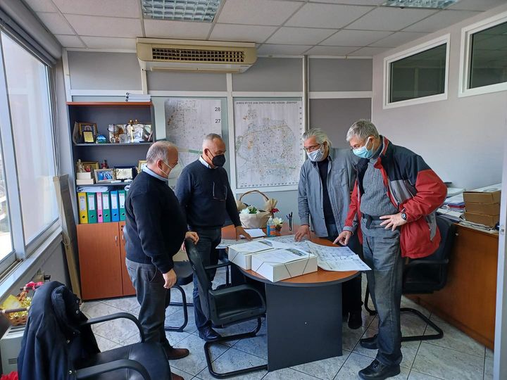 Ενημέρωση στους καθηγητές για τη σχολική στέγη από Σχίζα και Χατζητρακόσια