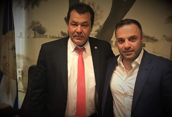 Πασχαλινά δώρα μοιράζει στα παιδιά των Παιδικών της Φυλής ο Δημήτρης Πουλιάσης