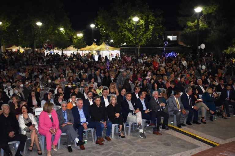 Επέστρεψε δυναμικά ο κόσμος στο πανηγύρι των Άνω Λιοσίων