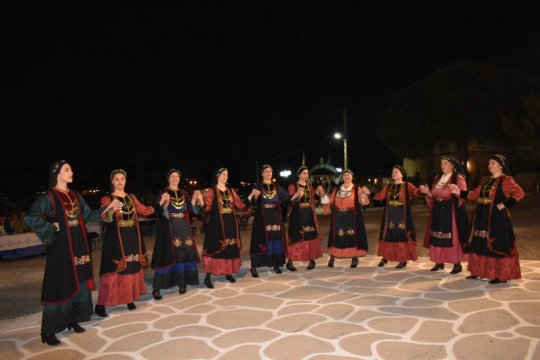 Κοσμοσυρροή στις διήμερες πολιτιστικές εκδηλώσεις του Ι.Ν. Αγίου Νεκταρίου για τον εορτασμό των Αγίων Πάντων