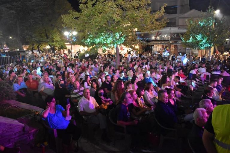 Εντυπωσιακή αυλαία στο πανηγύρι της Χασιάς – κοσμοσυρροή και τη δεύτερη ημέρα εορτασμού της πολιούχου της Φυλής