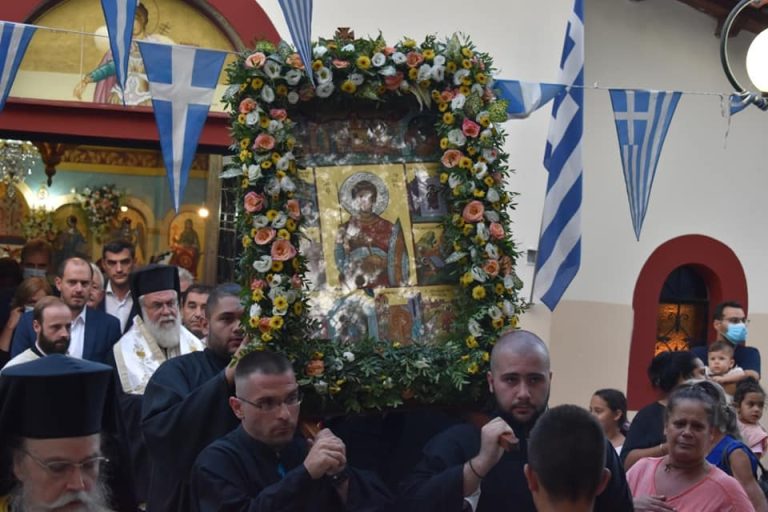 Με μεγαλοπρέπεια εορτάστηκε η μνήμη του Αγίου Φανουρίου στον ομώνυμο ναό στο Ζεφύρι