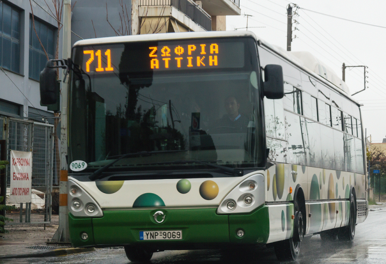 Άνω Λιόσια – Ακινητοποίησαν λεωφορείο και… έκλεψαν καταλύτη! (video)