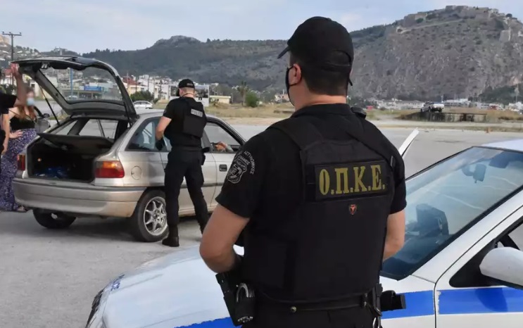 Δυτική Αττική – Συλλήψεις και επιχειρησιακές δράσεις από την Ελληνική Αστυνομία