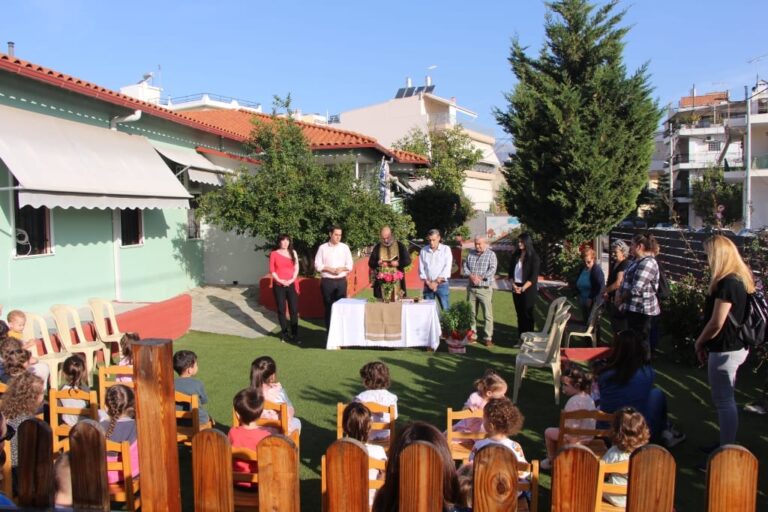 Με χαμόγελα διεξήχθη ο αγιασμός στους Παιδικούς – Βρεφικούς Σταθμούς του Ζεφυρίου