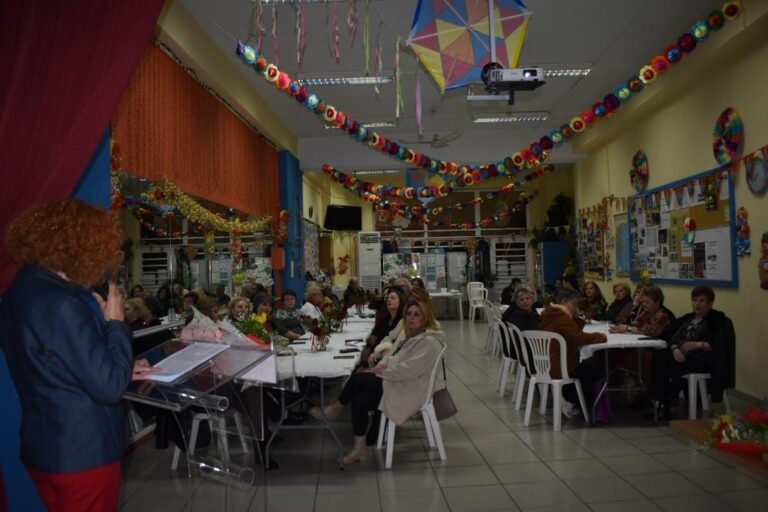 Ιστορίες Υπέροχων Γυναικών της διπλανής πόρτας στον Σύλλογο της Ζωφριάς