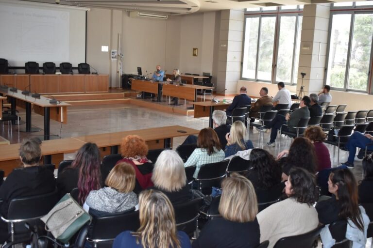 Άκρως επιτυχημένη και αποδοτική η δεύτερη εκπαιδευτική συνάντηση του προγράμματος «Κανείς δεν μένει πίσω στον Δήμο Φυλής»