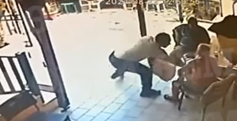 Δείτε – Κάμερα πιάνει επ’αυτοφώρω θρασύτατο κλέφτη να αρπάζει την αλυσίδα ηλικιωμένου στο Ζεφύρι! (video)