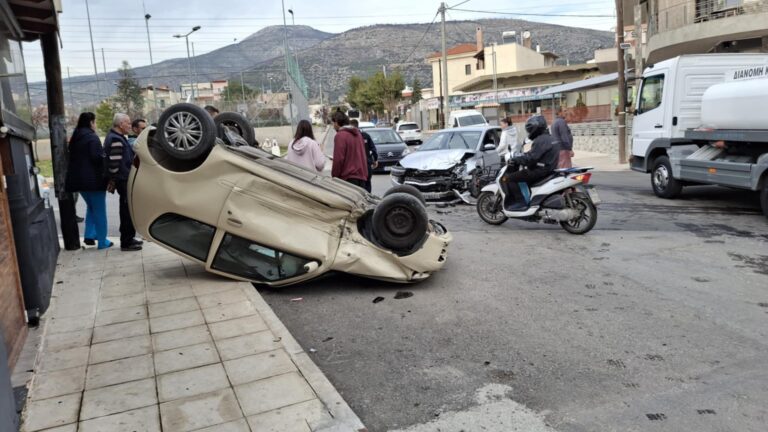Σφοδρό τροχαίο στα Άνω Λιόσια – Αυτοκίνητο ντελαπάρισε στην Ιονίου Πελάγους