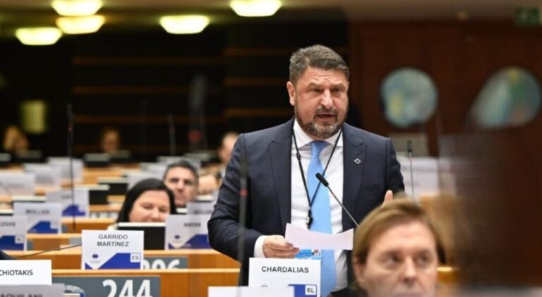 Υπόθεση “κατάχρησης δημοσίων χρημάτων” – Το παρασκήνιο των κινήσεων Χαρδαλιά