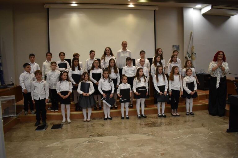 Συγκίνηση στην εκδήλωση του Δήμου Φυλής για τη βράβευση των σπουδαστών του Δημοτικού Ωδείου που διακρίθηκαν σε Πανελλήνιο Διαγωνισμό Μουσικής