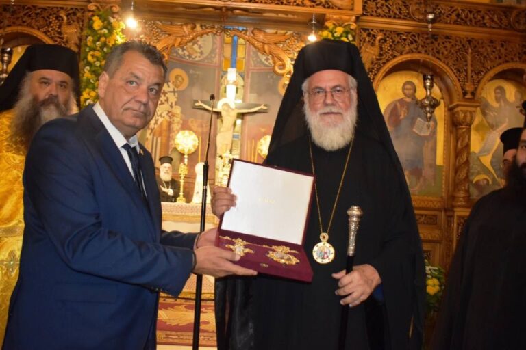 Λαμπρός εορτασμός του Μητροπολίτη κ.κ. Αθηναγόρα στα Άνω Λιόσια