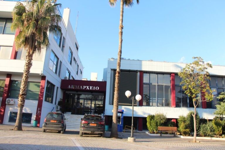 Μέτρα Προστασίας για τον καύσωνα από τον Δήμο Φυλής – Ανοιχτή κλιματιζόμενη αίθουσα στο Δημαρχείο Άνω Λιοσίων