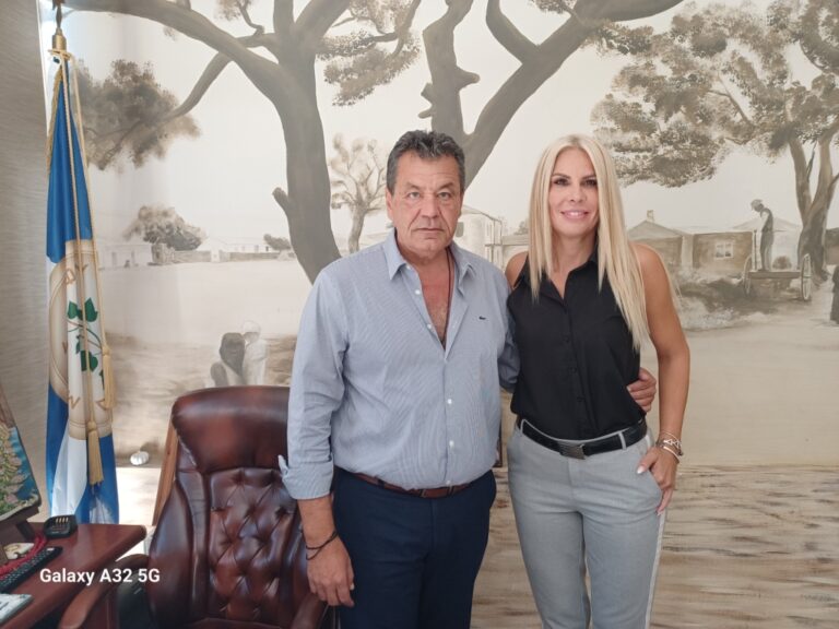 Συνάντηση του Δημάρχου Φυλής με τη νέα Αντιπεριφερειάρχη Δυτικής Αττικής Αθανασία Παπασπύρου