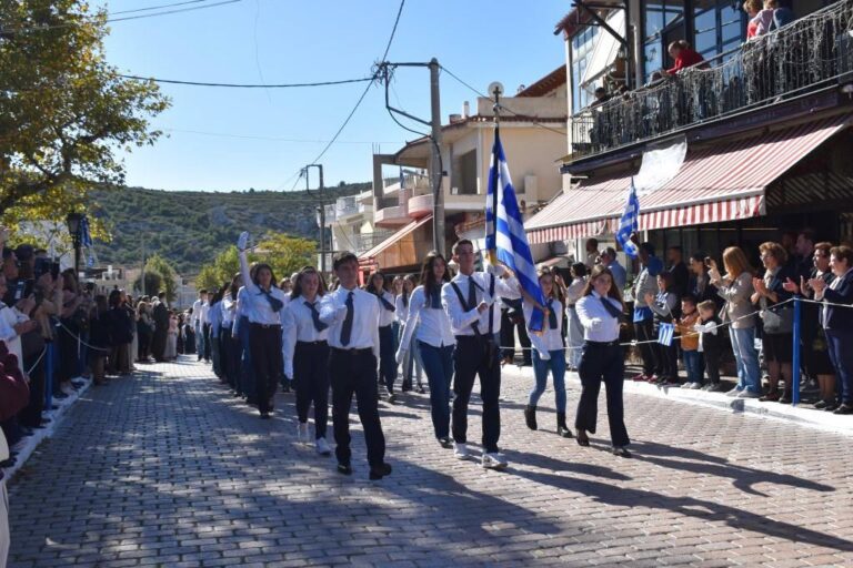 Με λαμπρότητα, υπερηφάνεια και παράδοση εορτάσθηκε η Εθνική Επέτειος του “Όχι” στη Δημοτική Κοινότητα Φυλής