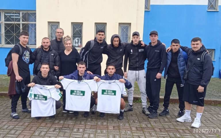 Πρωταθλήτρια Αττικής η ποδοσφαιρική ομάδα του ΕΠΑΛ Άνω Λιοσίων – Συγχαρητήρια από τον Δήμαρχο Χρήστο Παππού