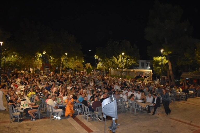 Πολύς κόσμος στην παραδοσιακή βραδιά της “ΓΡΙΖΑΣ” για τον εορτασμό του Σταυρού στα Άνω Λιόσια